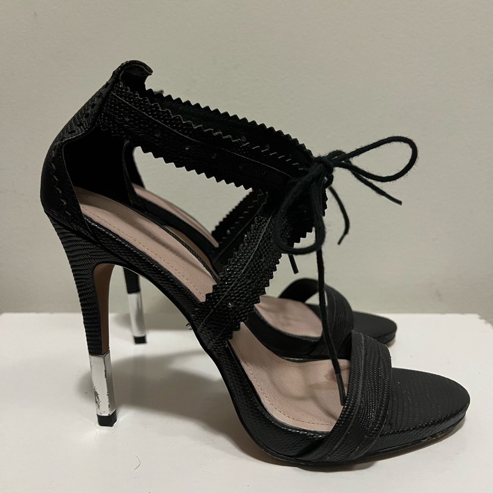 Pour La Victoire Black Strappy Heels with Lace-Up Design